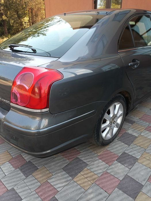 Зеркало праве тойота авенсіс т25 зі складанням