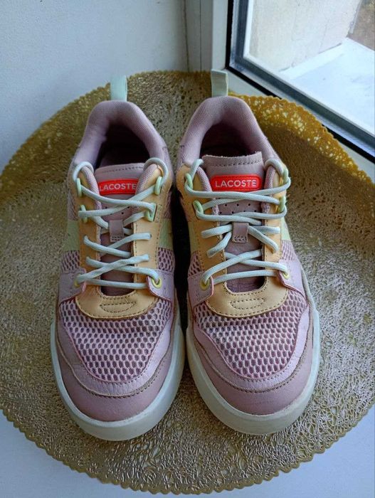 Кросівки Lacoste