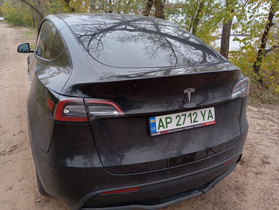 В рассрочку Tesla Y Long Range Motor 2021 полный привод