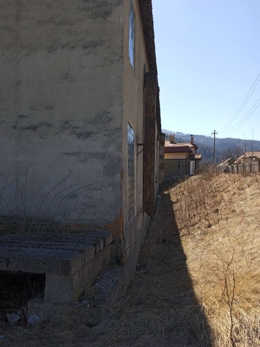 Продаж/оренда комерційного приміщення (складів)