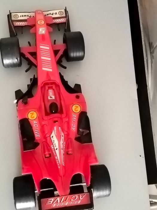 Carrinho de formula 1 miniatura