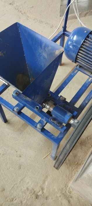 Потужний Шнековий Екструдер (Брикетувальник Pini-Kay) 4 кВт / 42 мм +