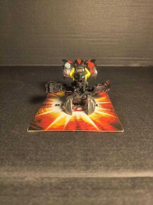 Bakugan Bakutech Darkus Zero Munikis Japonia