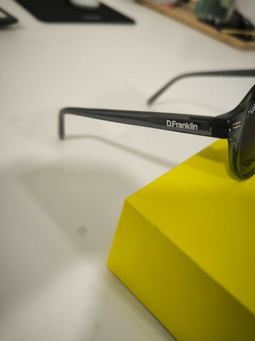 Óculos de sol D.Franklin Ultra Light Crystal Grey/Black