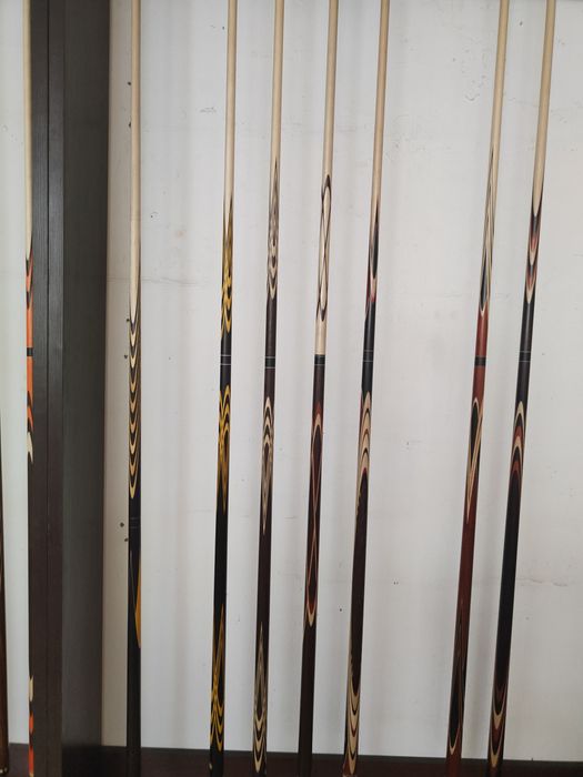 Кий ручной работы АртБильярд.Ремонт киёв,замена наклеек