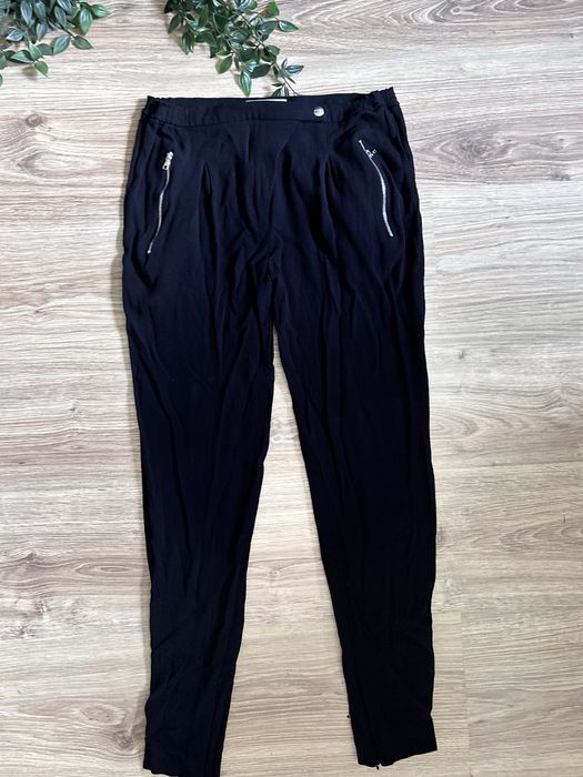 Czarne spodnie Sandro | 100% wiskoza | Rozmiar 38 (M) nowe