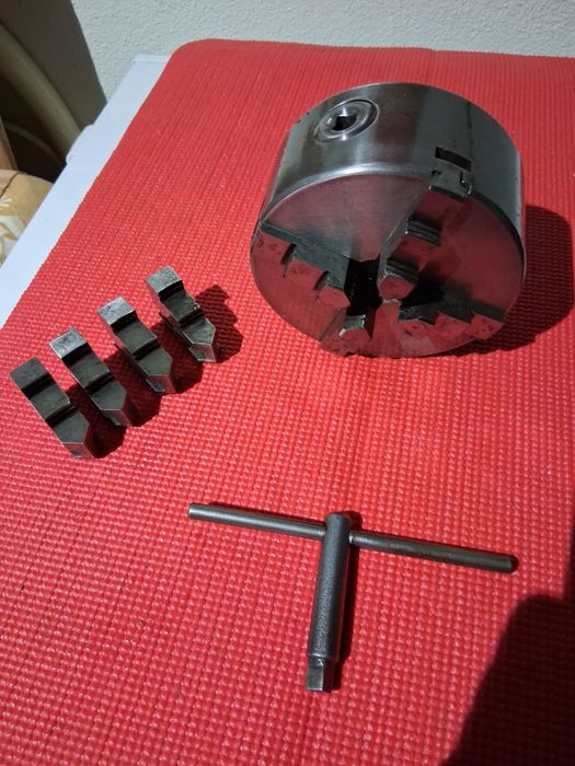 Buxa de torno mecanico 4 grampos 130mm