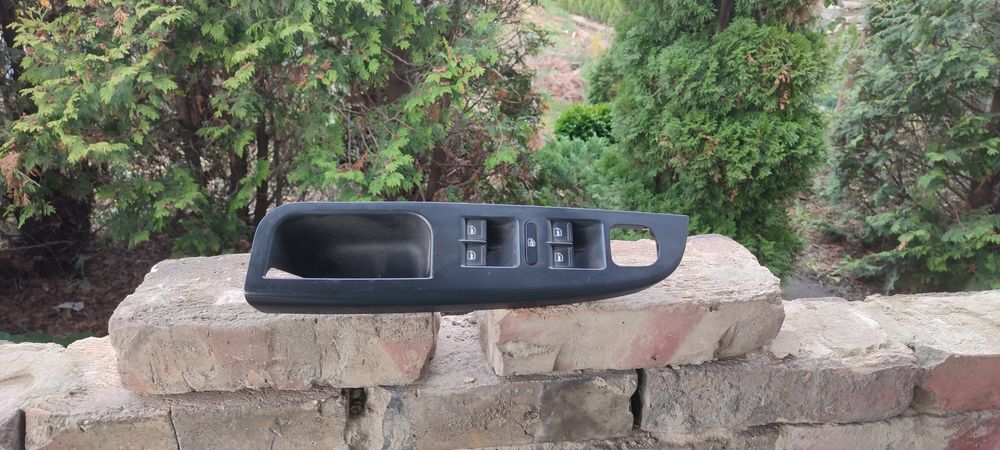 Ручка відкриття дверей внутрішня Гольф 5 6 ручка обшивки гольф 5 6