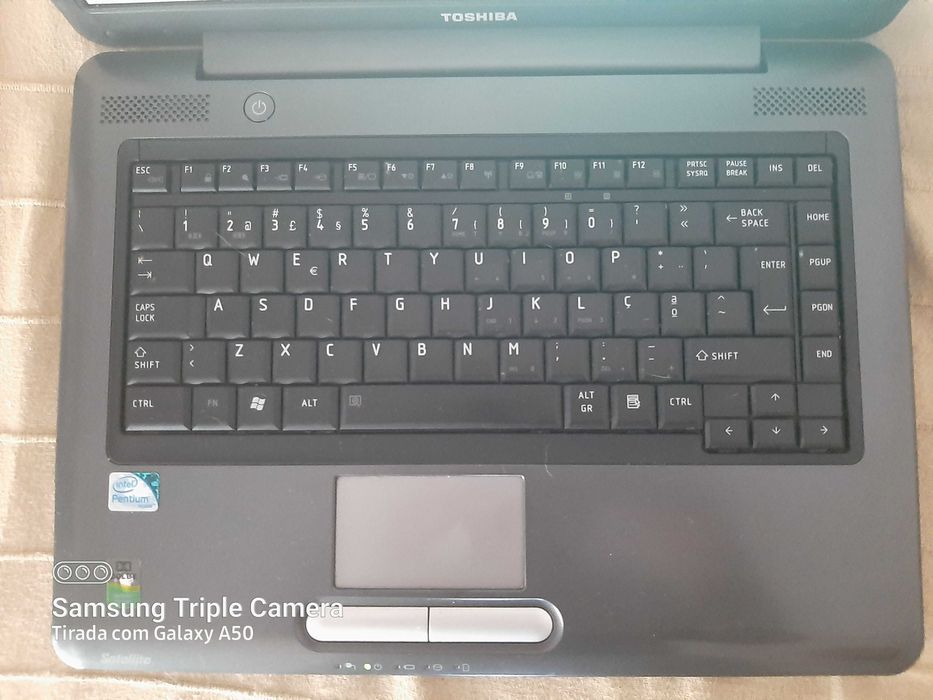 Toshiba Satellite A300-276 com Windows 1164737827214338122