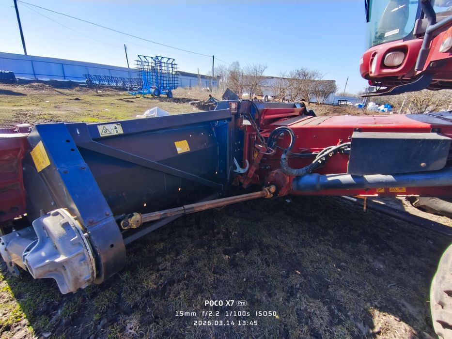 Комбайн CASE AFX 8010