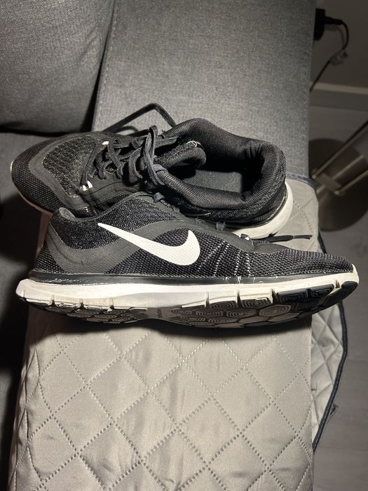 Nike tenis pretoa