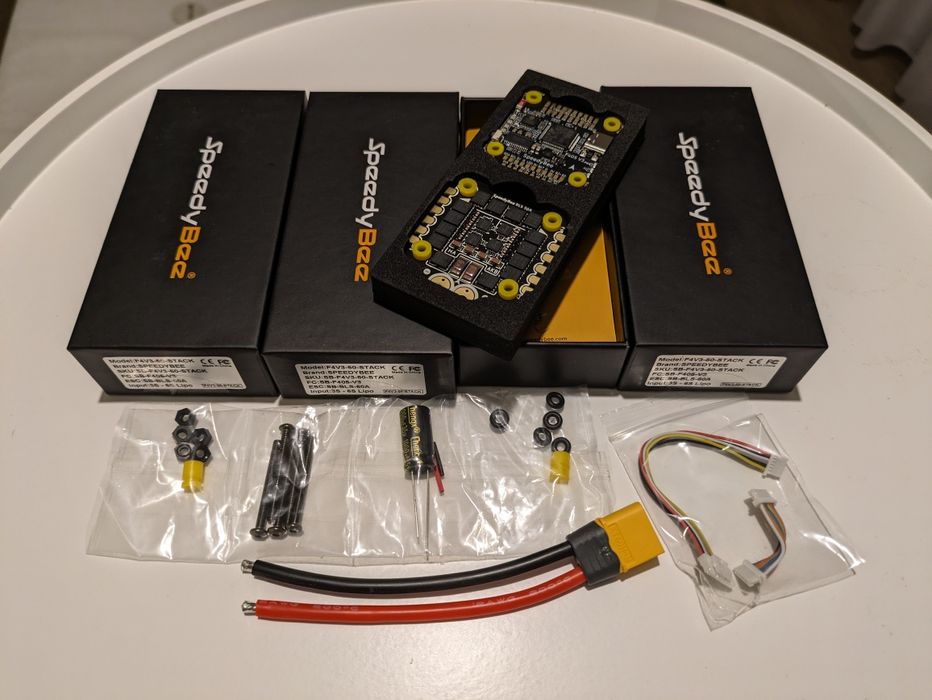 Під замовлення Speedybee F4V3-50-STACK Стек полетный контроллер: 2 535 ...