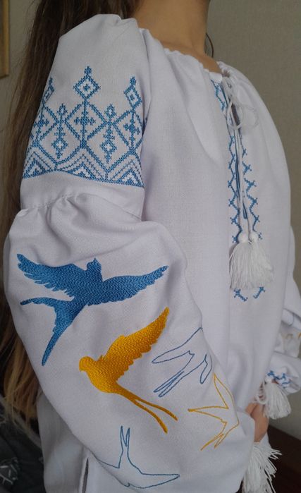 Дитяча вишиванка, патріотична вишиванка на дівчинку, вишита блузка