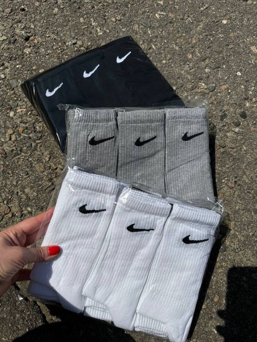 Носки найк шкарпетки найк nike сірі білі чорні мікс