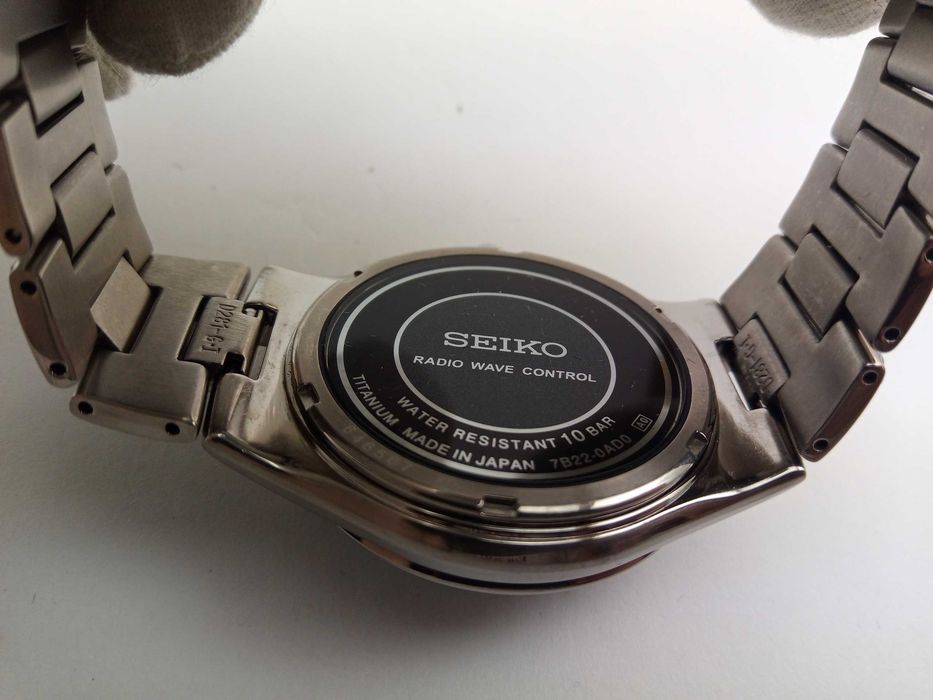 Часы мужские Seiko Solar SBTM003 титан радиоконтроль сапфир Japan made