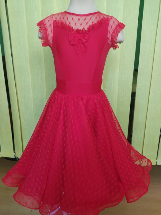 Плаття для бальних танців