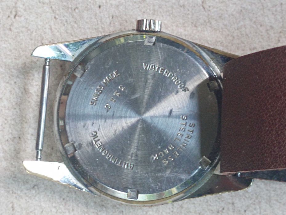 Helvetia retro, cal 830, Swiss