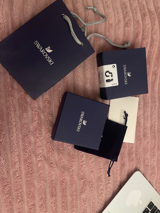 Brincos em forma de Coração