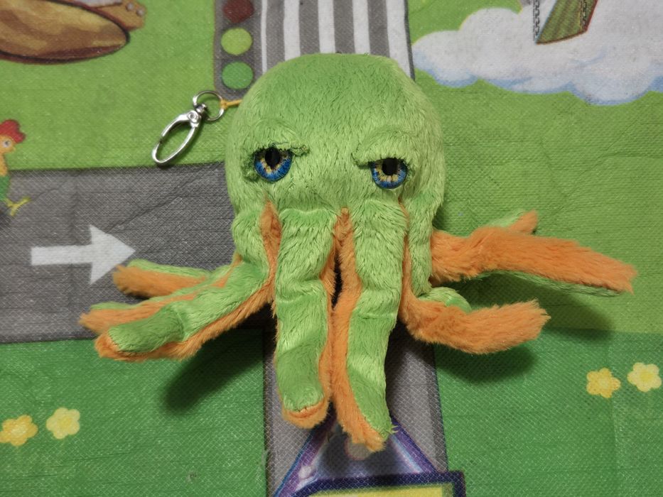 М'яка іграшка-брелок восьминіг 13 см