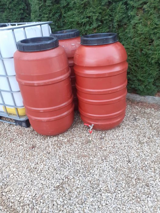 Beczka plastikowa 220-250l Spożywka