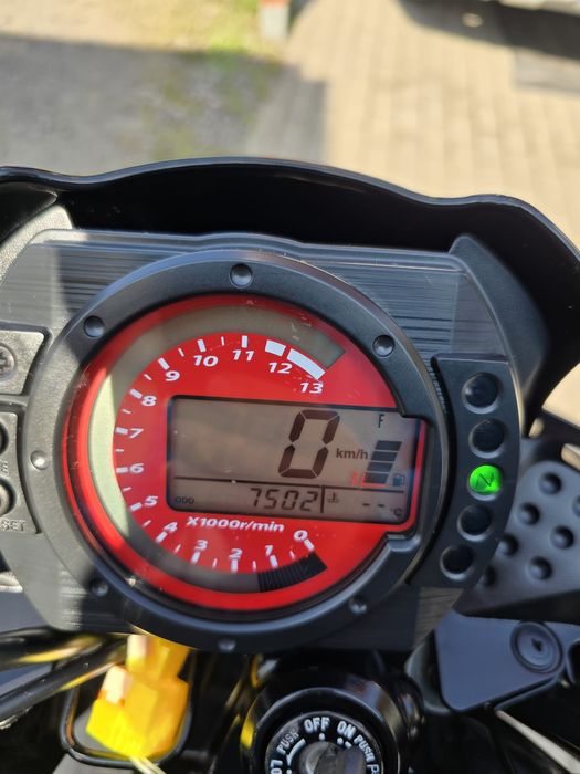 Kawasaki z750 piękny 7400 km przebieg