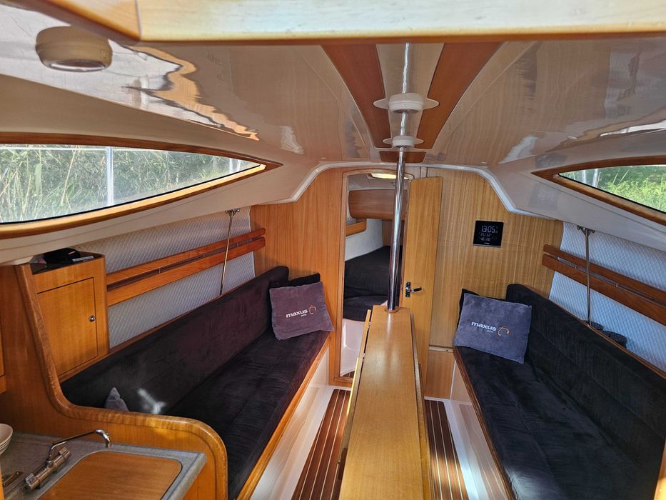 Jacht żaglowy Maxus 28  2014r