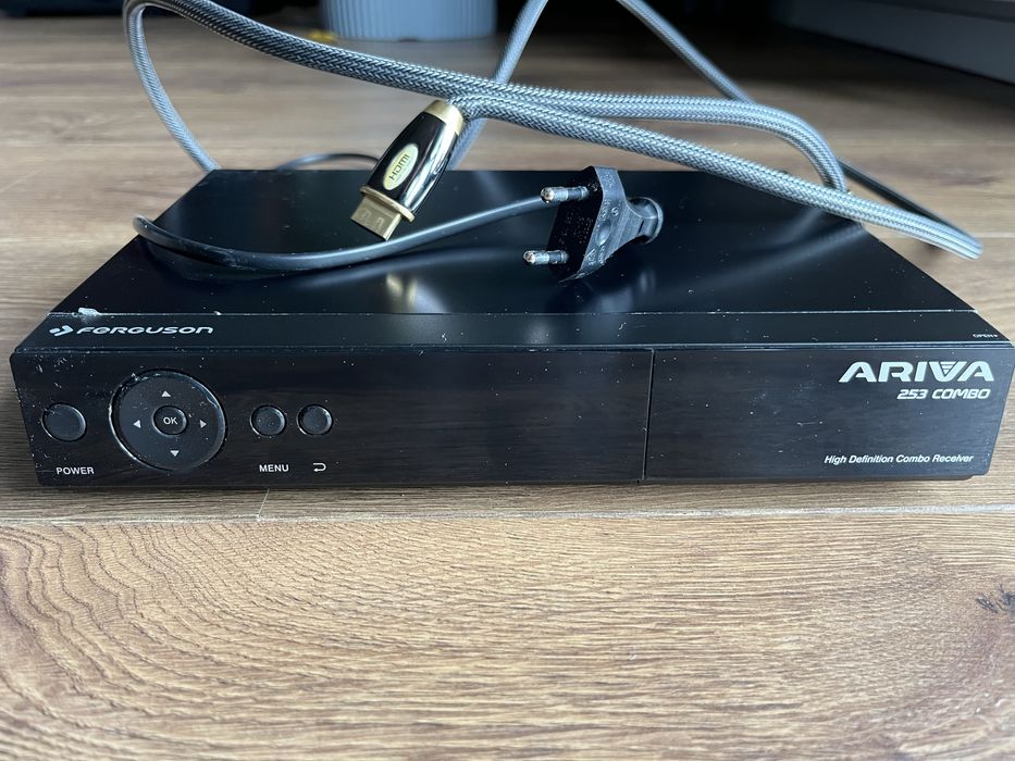 Tuner satelitarny dekoder Ariva Combo 253