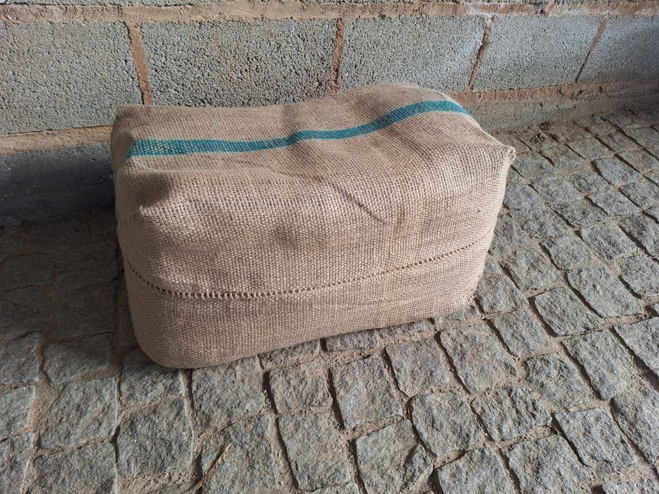 Sacos de Serapilheira/ Juta Rústicos Cheios para Decoração ou uso agrícola (+10kg)