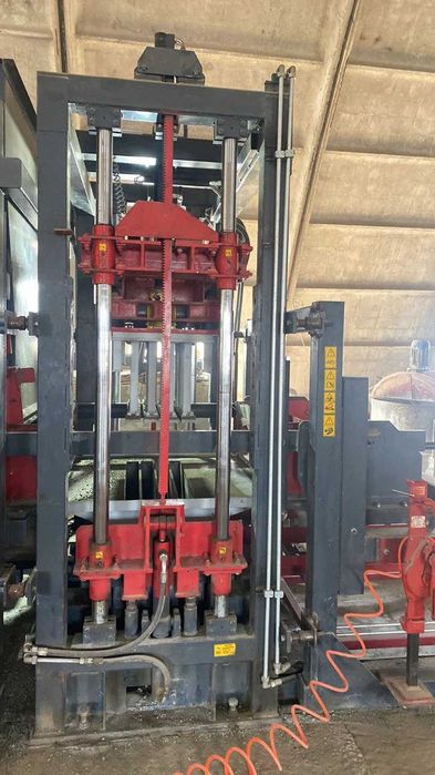 Продається бізнес по виготовленю бруківки, блоків, бордюрів.