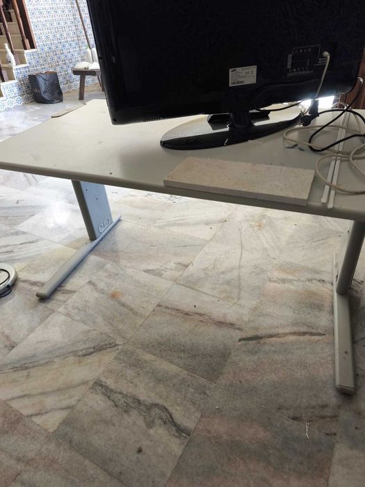 TV SAMSUNG, que liga mas sem imagem.