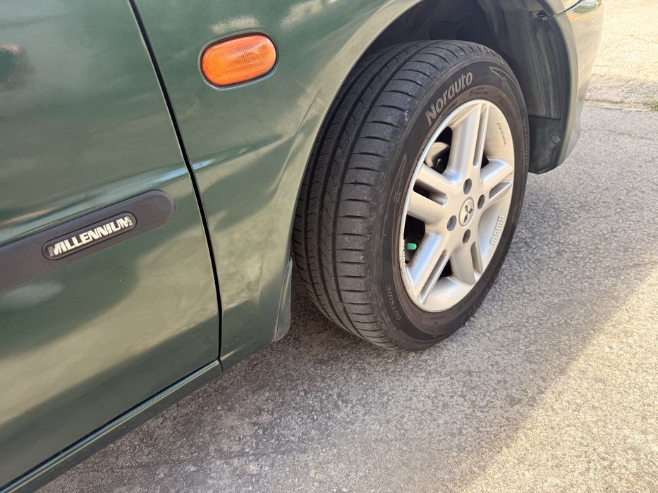 Vendo Mitsubishi 1300 €