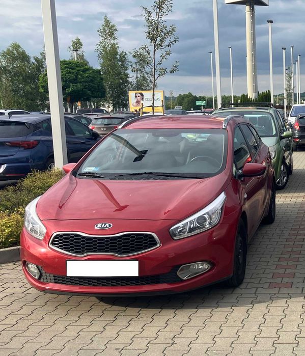 KIa CEED II wersja kombi, kolor A0