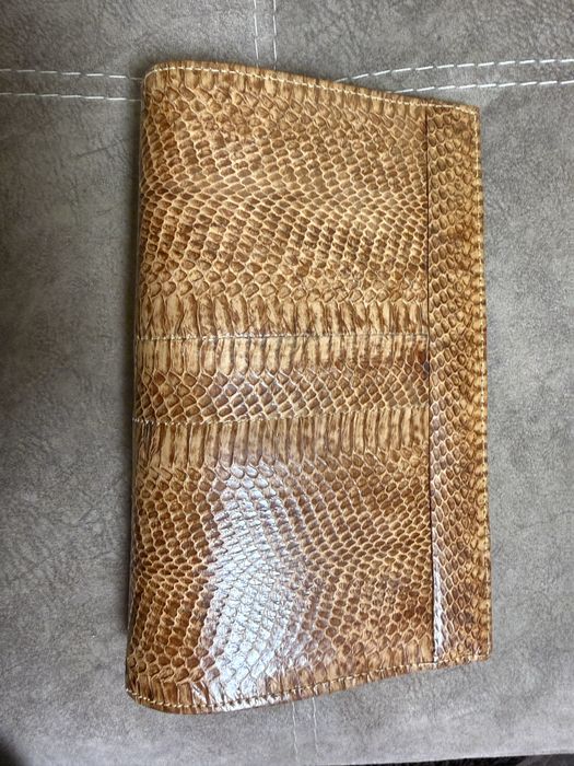 Жіноча сумка-клатч з натуральної шкіри