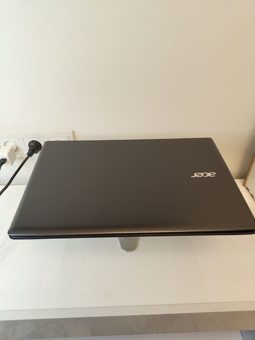 Ігровий ноутбук 17.3 acer aspire  e5 /GeForce 940mx 2 ГБ/i5/8ГБ/SSD128