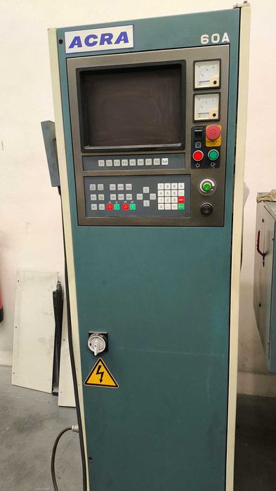 Electroerosão ACRA ZNC 1216