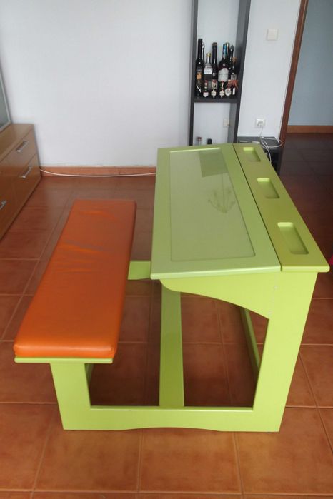 Secretária Infantil / Juvenil