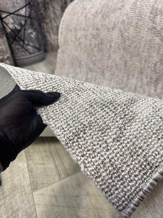 Килимова доріжка Дарничанка однотонна безворсова, сіра.