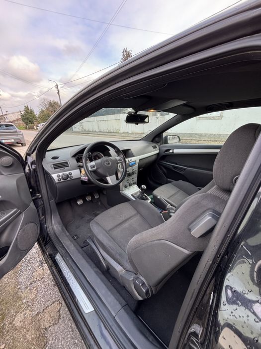 Opel astra gtc 1.3 2008 5 lugares