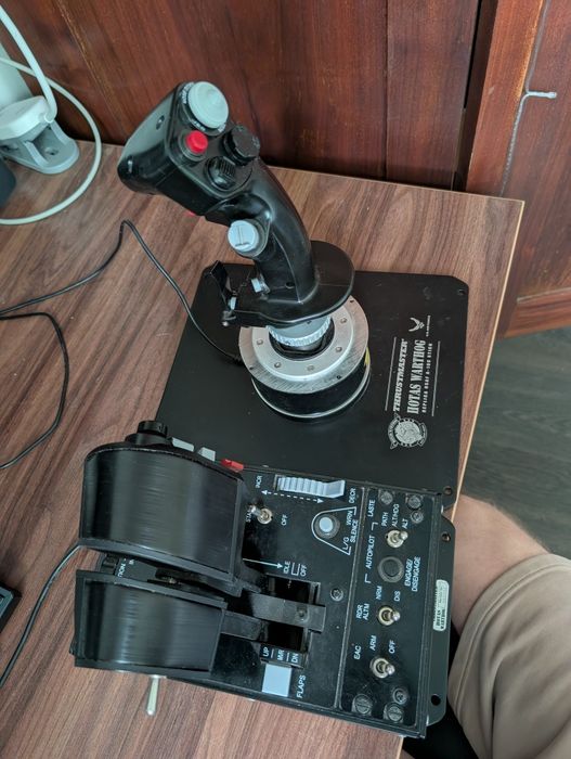 Thrustmaster Hotas Warthog