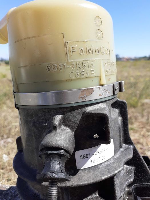 Bomba direção assistida