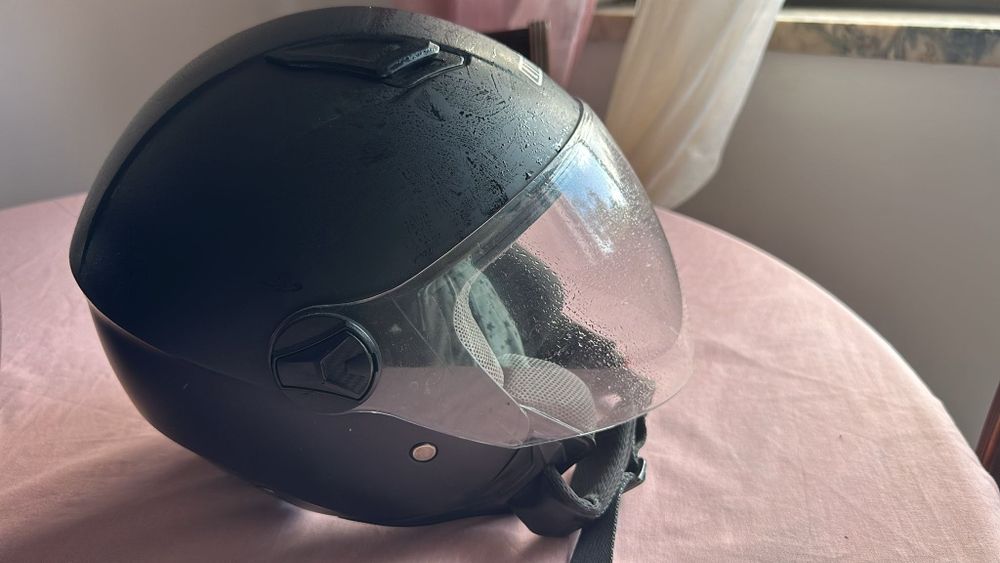 Capacete UNIK cor preto