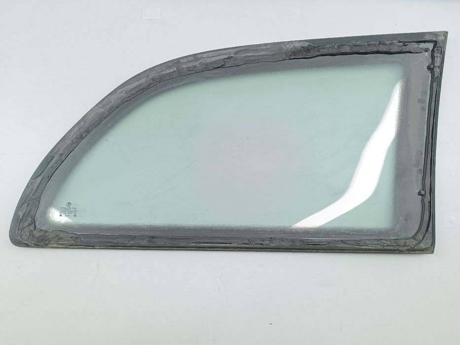 Vidro Painel Tras Esquerdo - SKODA OCTAVIA I (1U2) | 96 - 10