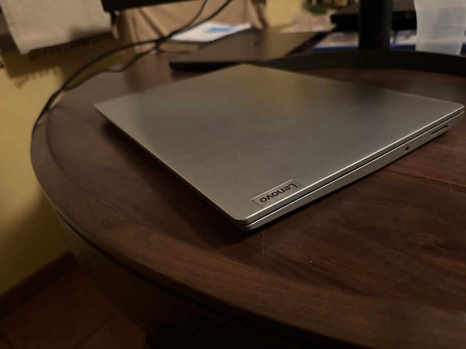 Portatil Lenovo Ideapad 3- intelcore i5/ 8GB RAM/ SSD 256 GB/ 14 ‘’’