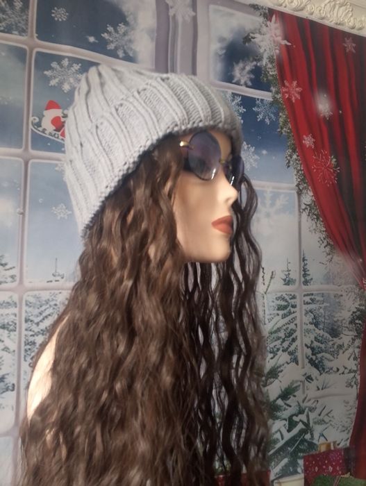 Волосся з шапкою