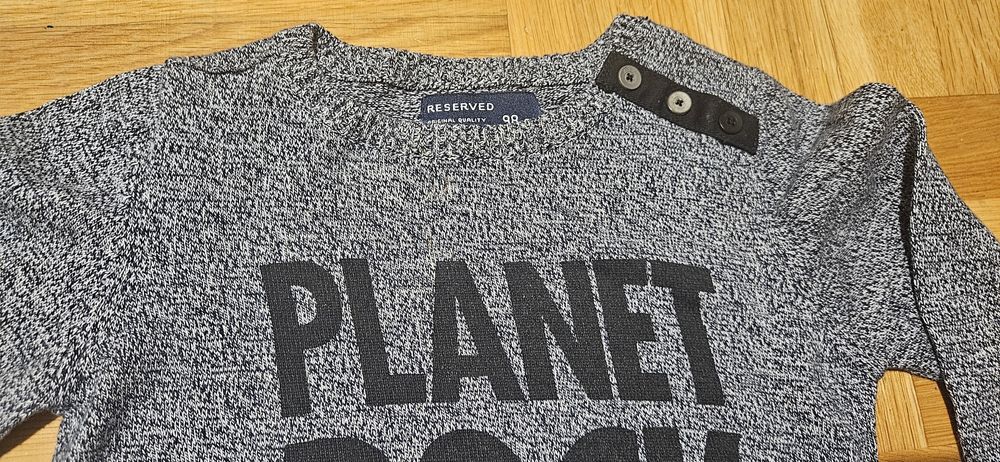 Szary sweter Reserved 98