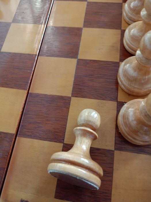 Дошка шахи шашки