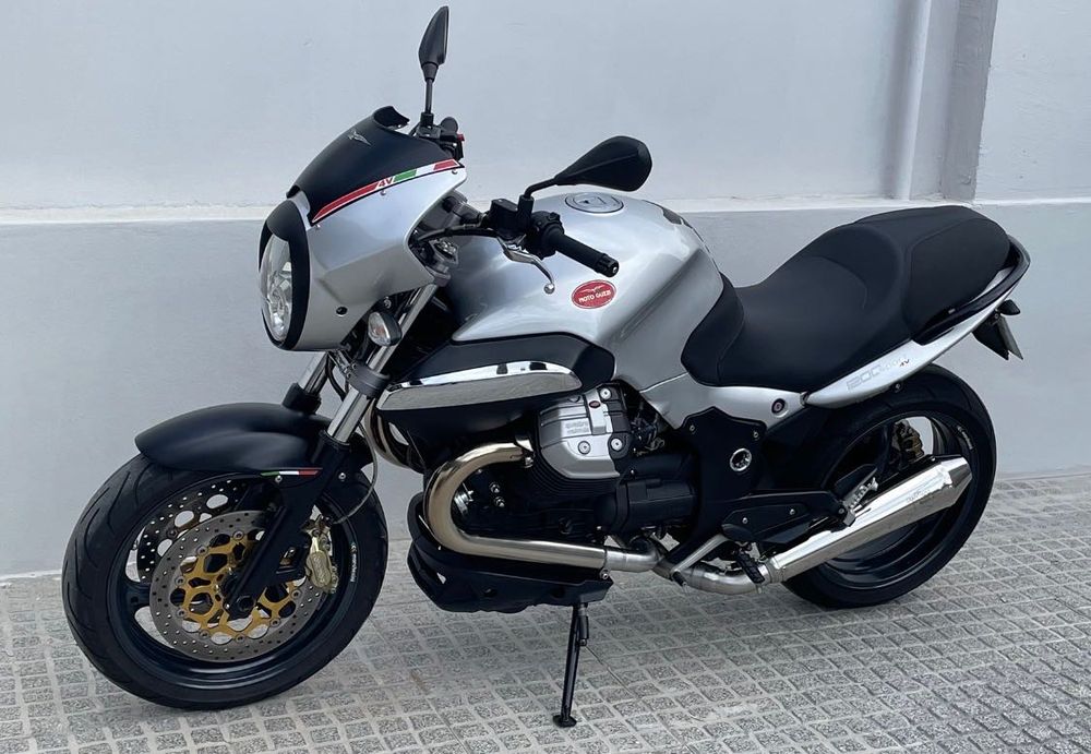 Moto Guzzi 1200 Sport