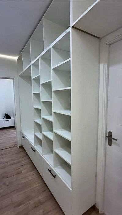 Продажа  квартиры , 2-х комнатная 52 кв.м,  Каменское ЦЕНТР