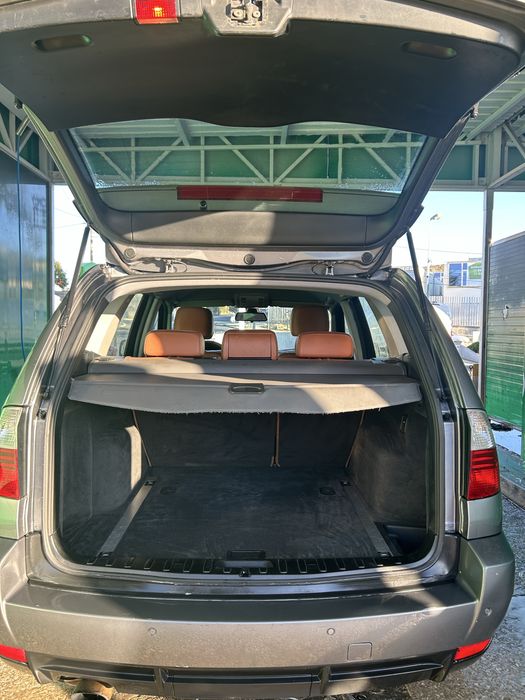 BMW X3 xDrive 18d (2008) - Impecável de Mecânica / Ecrã Android / Jantes 18"