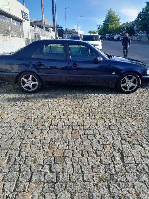 Vendo mercedes C220